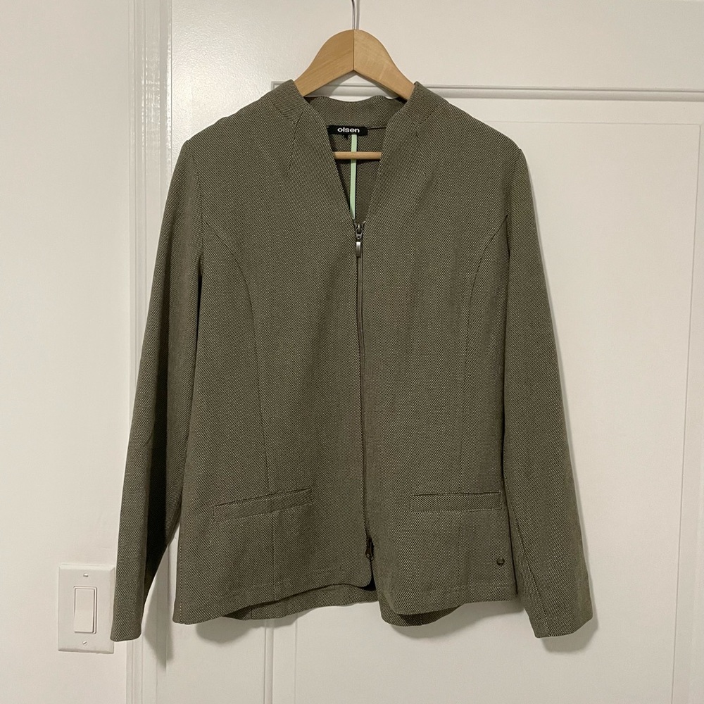 Olsen Europe Lightweight Jacket Size 12 EUC